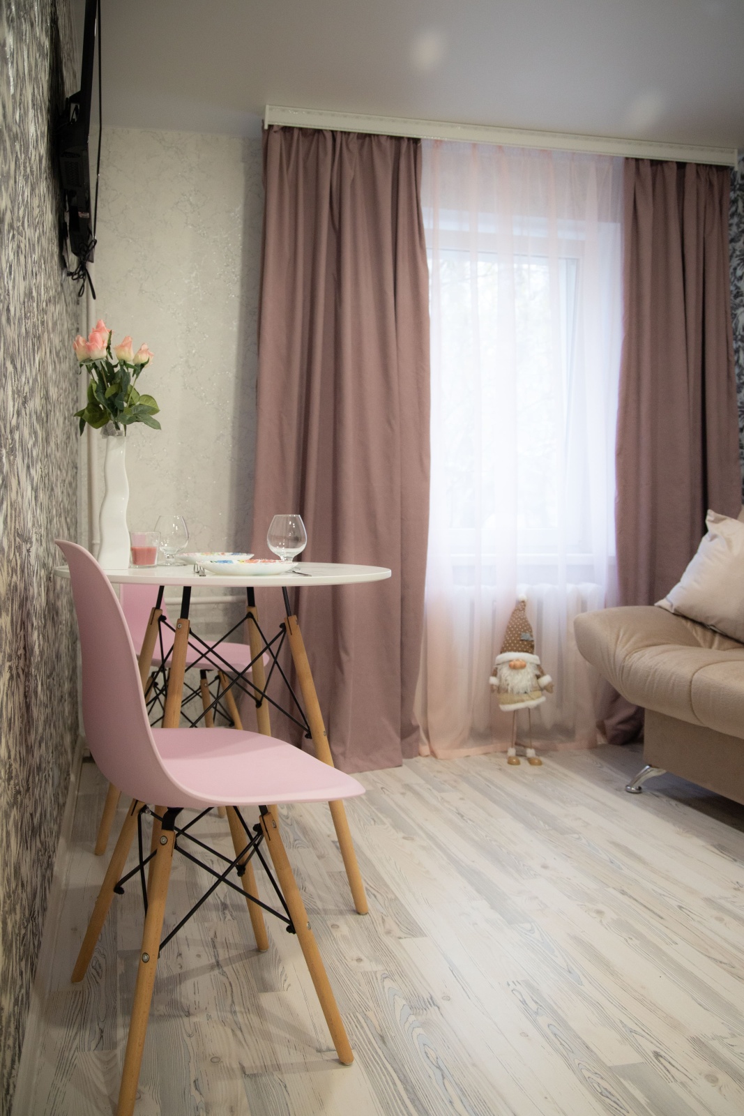 LovelyHome39 у Королевских ворот студия 4