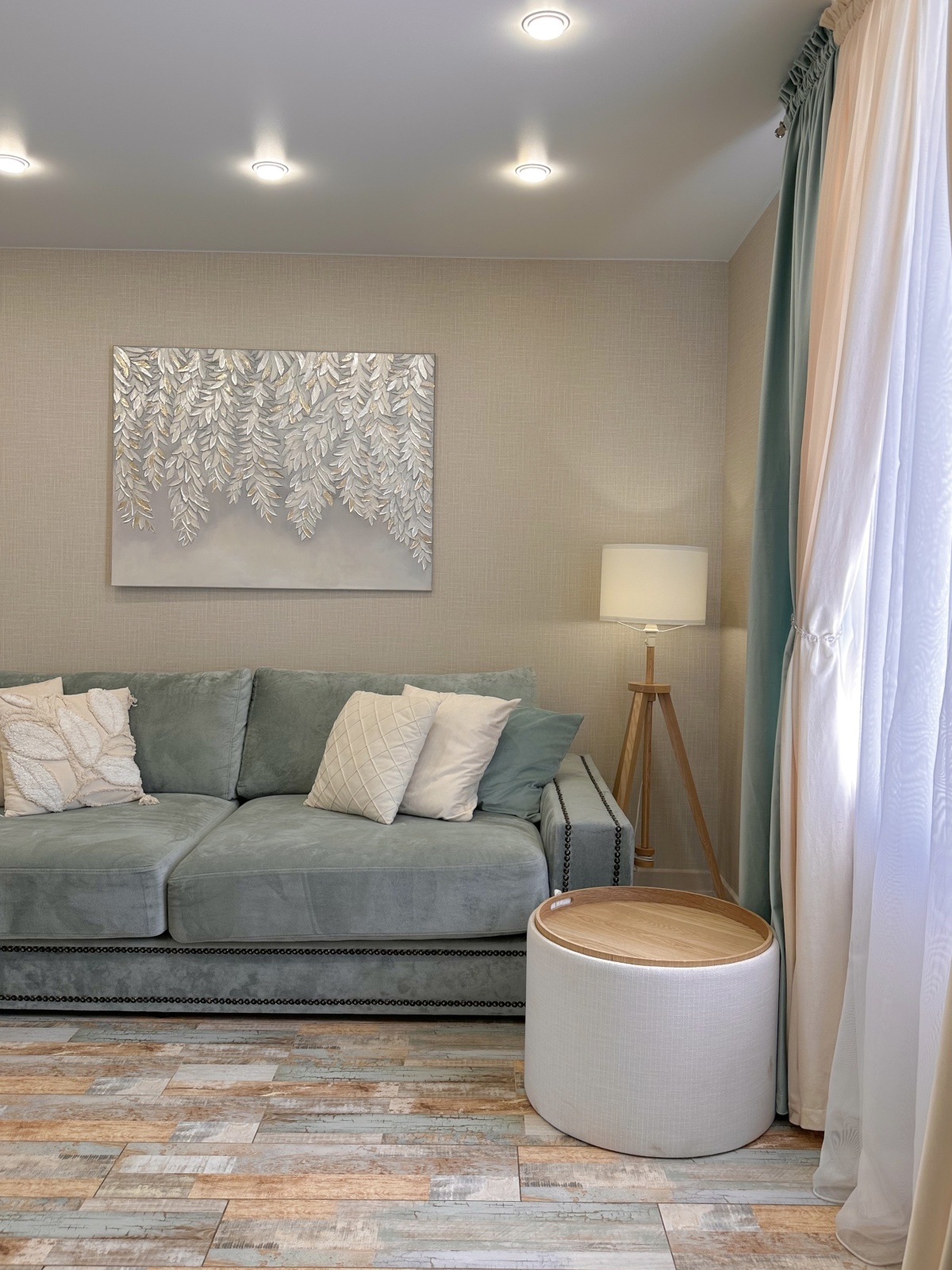 Каменный дом с террасой