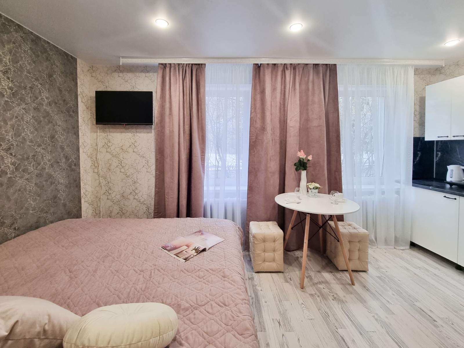 LovelyHome39 у Королевских ворот студия 3