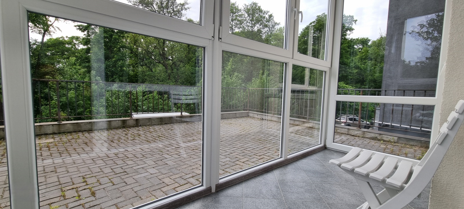 Апартаменты двухкомнатные в центре с террасой