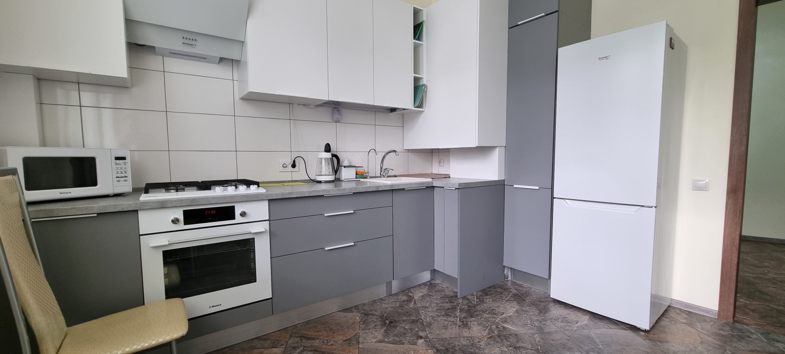 Апартаменты двухкомнатные в центре с террасой