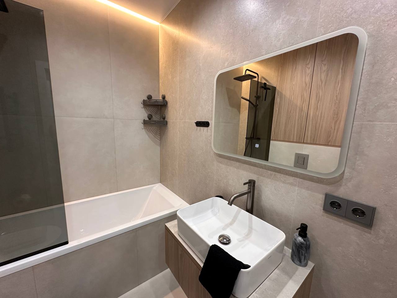 «Кипарисовая гавань»