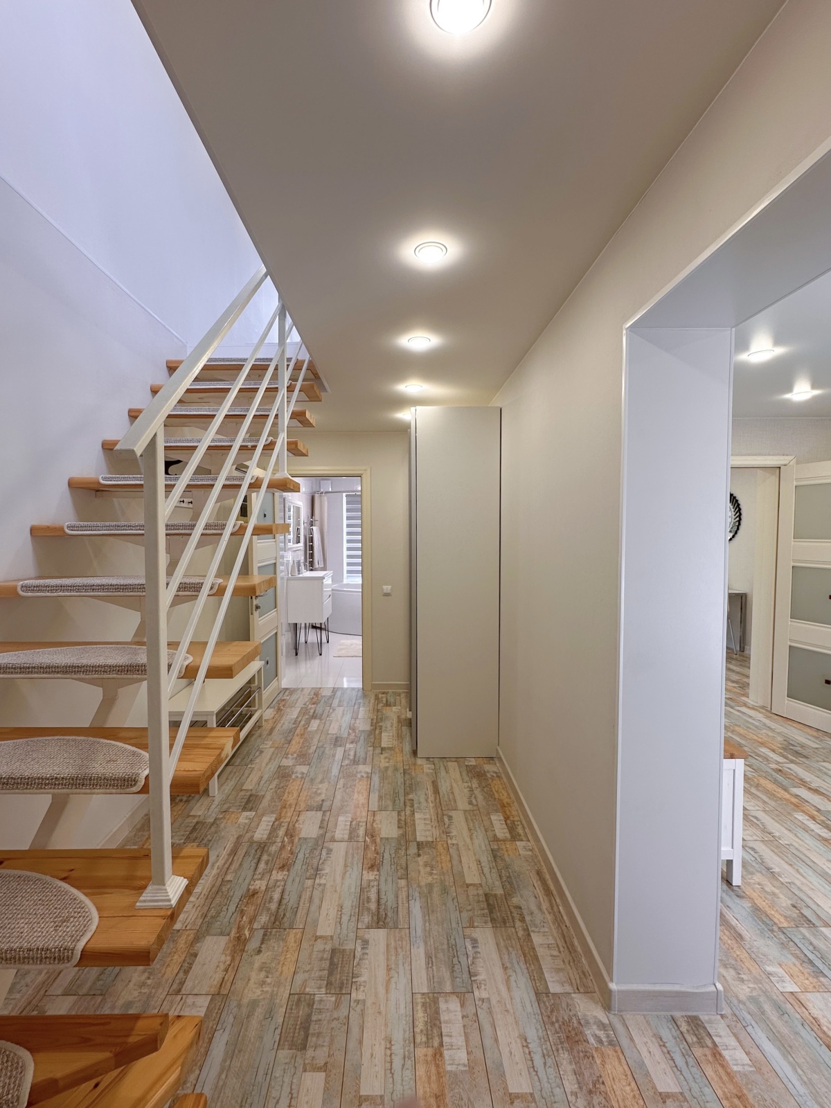 Каменный дом с террасой