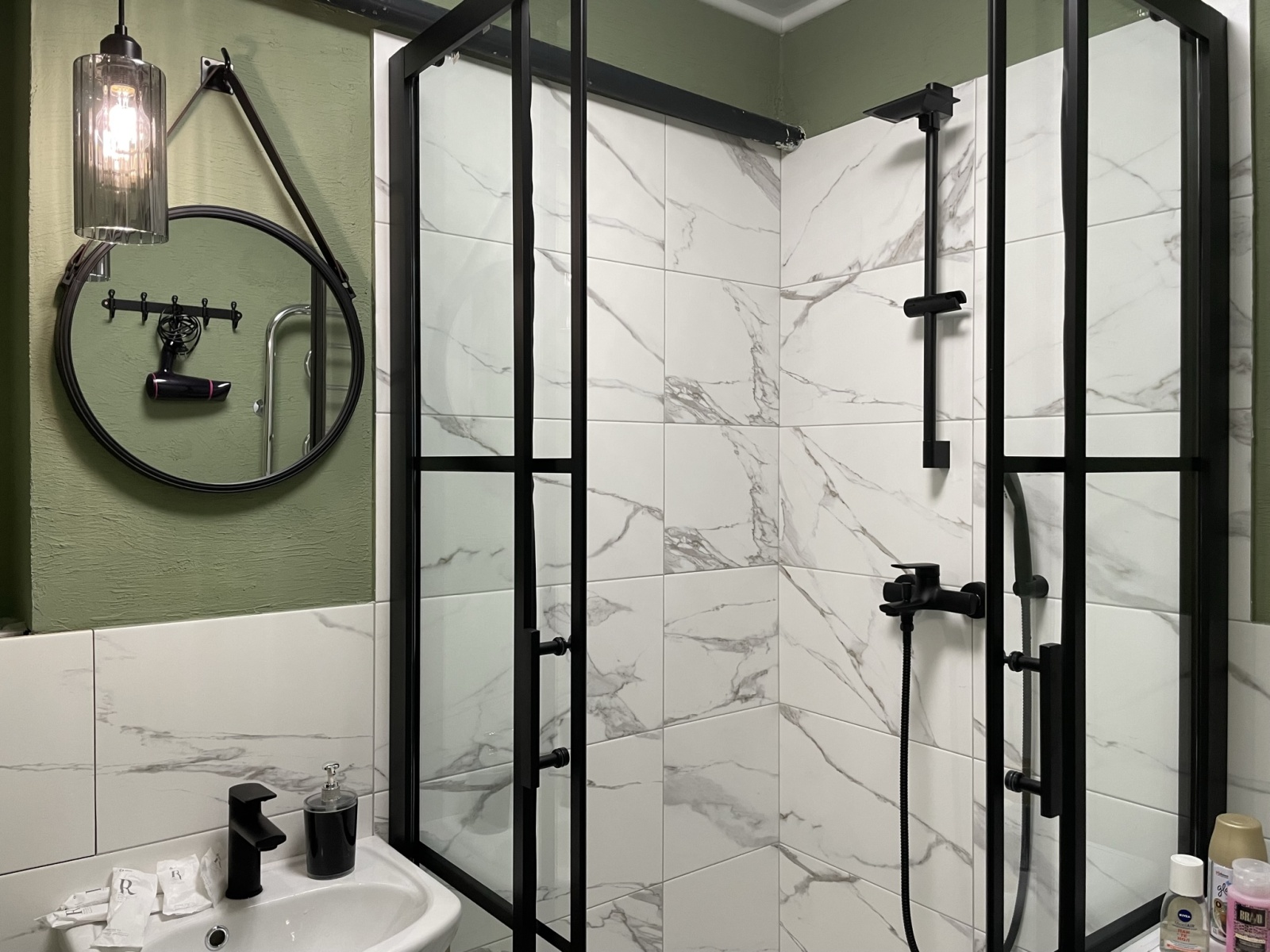 Pro.apartment 2х-комнатная на Черняховского