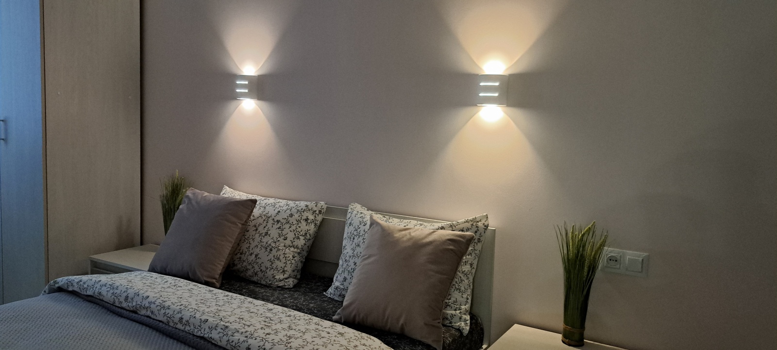  Сoлнeчнaя квapтиpa в caмoм центре 