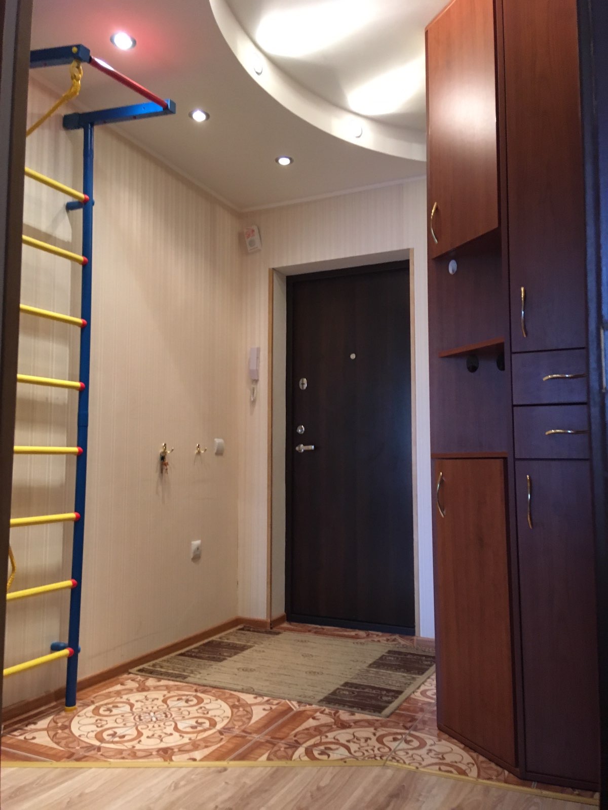 Квартира в центре с видом на пруд 