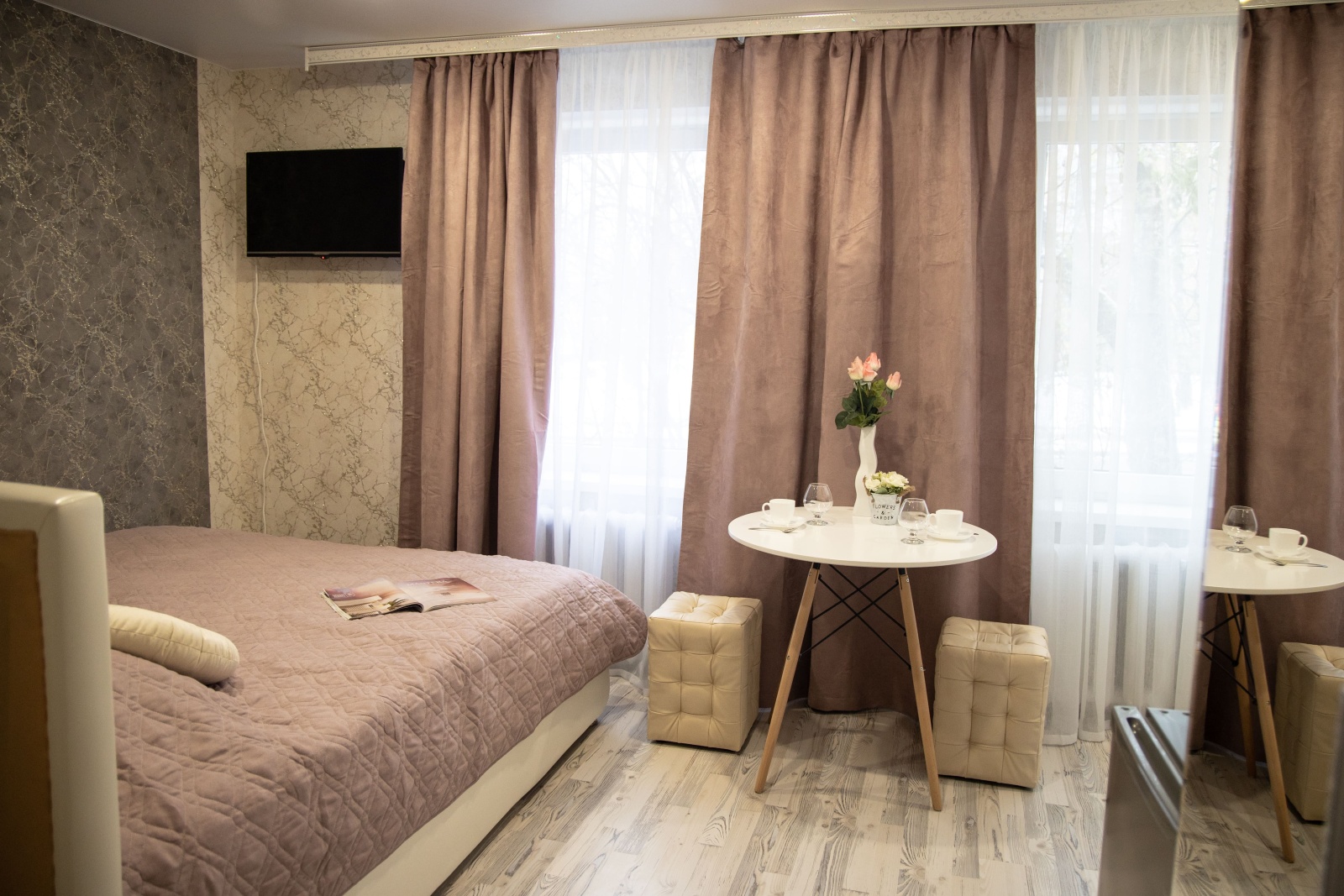 LovelyHome39 у Королевских ворот студия 3