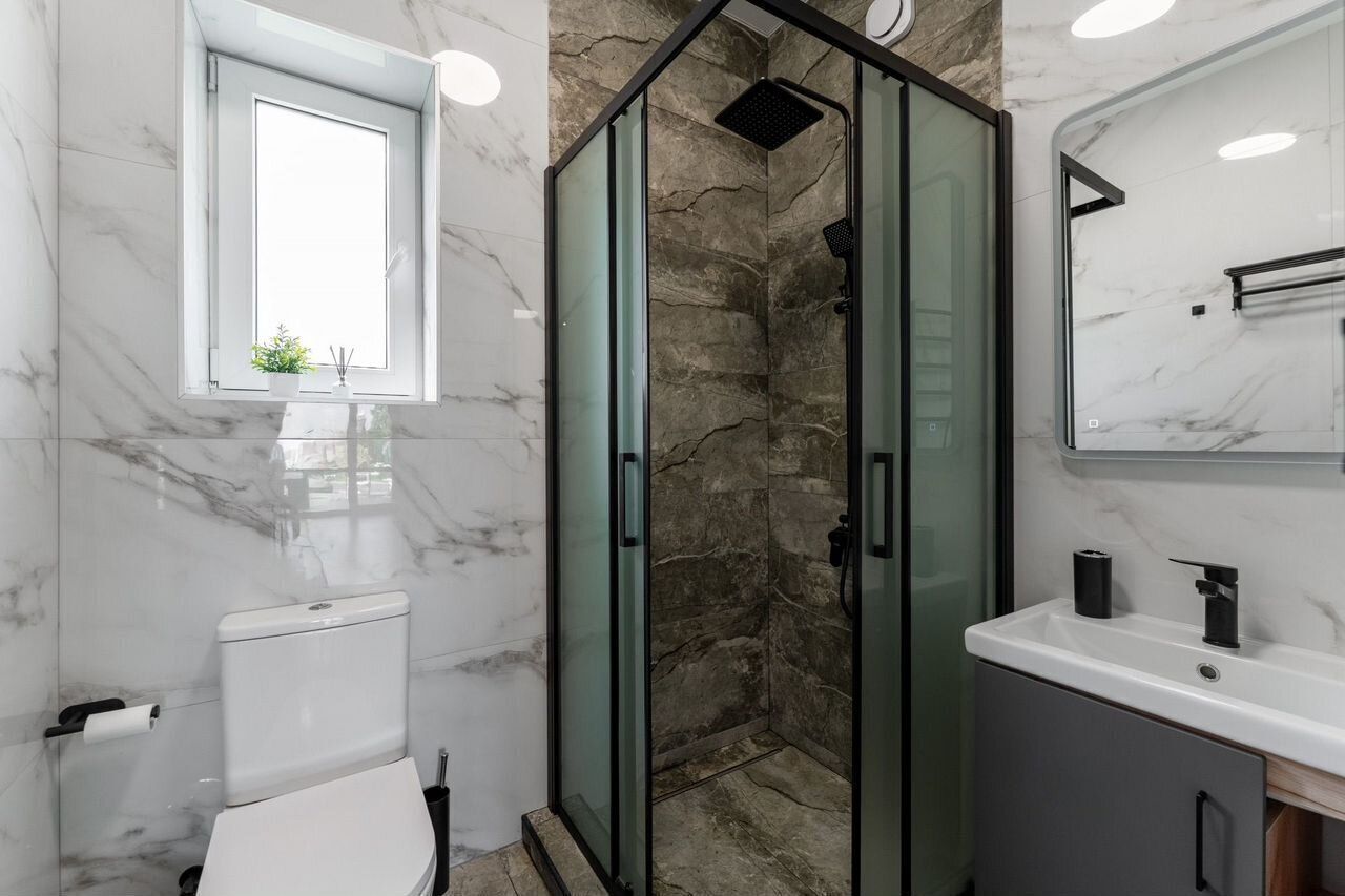 Дом на берегу залива